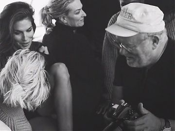 Cindy Crawford - The Reunion By Peter Lindbergh