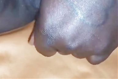 Dark Skin Bitch Masturbating Squirting Long Pussy Lips