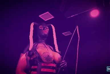 The Slave Pleasure the Divine Pussy of "dark Dea"the Ebony Goddess,queen Latex Fetish BDSM