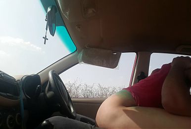 Outdoor sex coupes fucking hard in Car parked close to nature on hill top